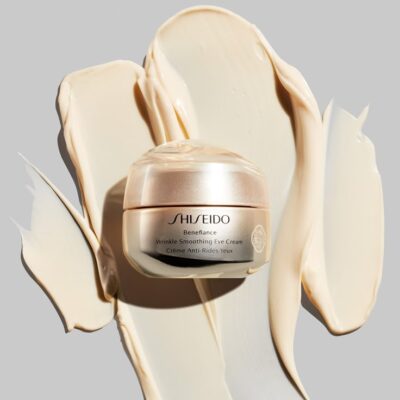 Shiseido Benefiance Wrinkle Smoothing Cream mang lại một làn da mịn màng, săn chắc